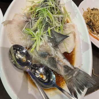BK Seafood Market - Fresh steamed fish - Cantonese Near Me - Brooklyn, New York