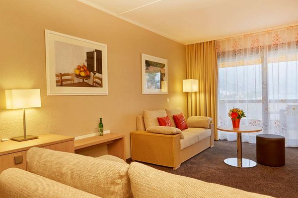 H4 Hotel Arcadia Locarno by null