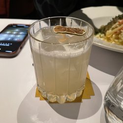 Gowings Bar & Grill