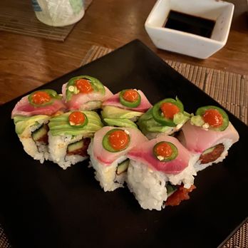 O-Ku - Fiasco roll - Sushi Bars Near Me - Charleston, South Carolina O-Ku - Fiasco roll - Sushi Bars Near Me - Charleston, South Carolina