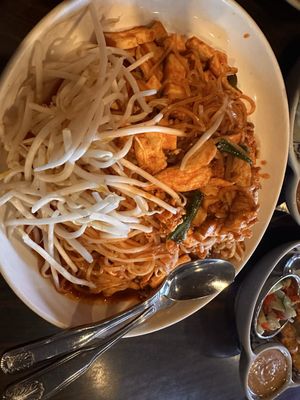 Ruen Thai Restaurant by null