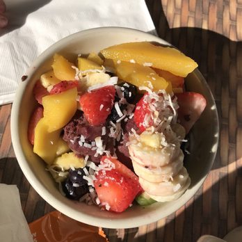 101 Diner - Açaí bowl (mini size) - Diners Near Me - Encinitas, California 101 Diner - Açaí bowl (mini size) - Diners Near Me - Encinitas, California