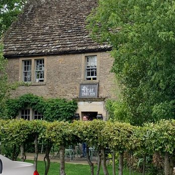 Pear Tree Inn - Hoofdingang - Pubs Near Me - Melksham, WIL Pear Tree Inn - Hoofdingang - Pubs Near Me - Melksham, WIL