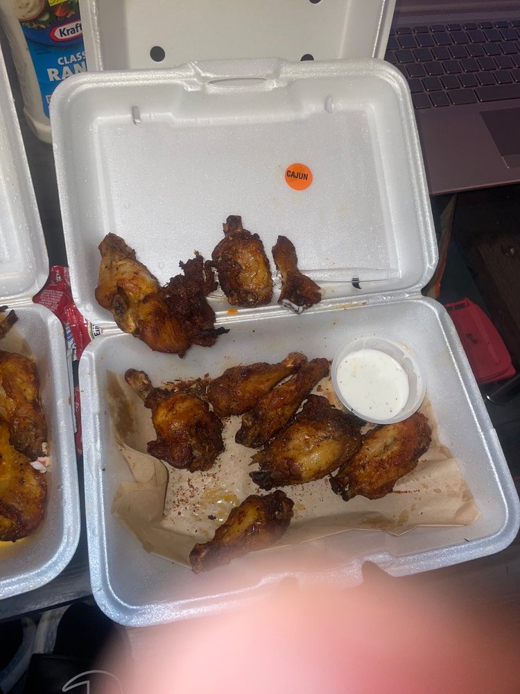 Social spots from Hooters