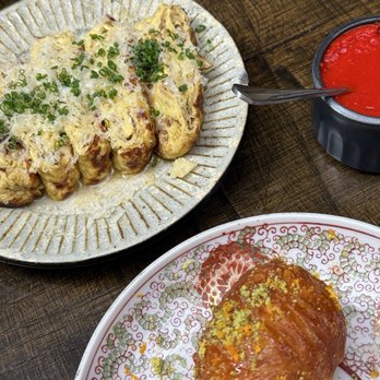RVR Venice - omelette, mochi beignets - Izakaya Near Me - Venice, California RVR Venice - omelette, mochi beignets - Izakaya Near Me - Venice, California