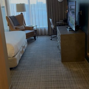 Hotel Zachary, Chicago, a Tribute Portfolio Hotel - The room - Hotels Near Me - Chicago, Illinois Hotel Zachary, Chicago, a Tribute Portfolio Hotel - The room - Hotels Near Me - Chicago, Illinois