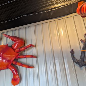 Mr & Mrs Crab - Cajun/Creole Near Me - Gulfport, Mississippi