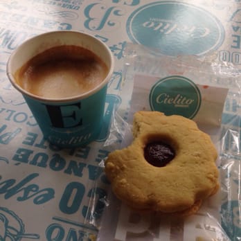 Cielito Querido Cafe - Espresso cortado and some shortbread pastry. - Coffee & Tea Near Me - México, D.F., DIF