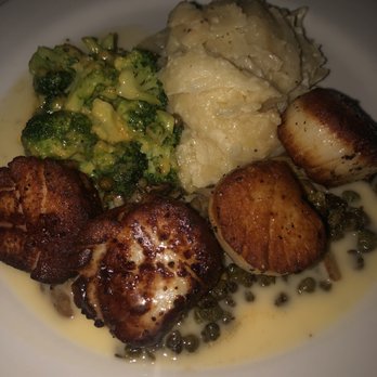 Signature Grill - Scallops with caper bitter sauce - Seafood Near Me - Edmond, Oklahoma Signature Grill - Scallops with caper bitter sauce - Seafood Near Me - Edmond, Oklahoma