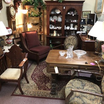 Antique Gallery - Really cool consignment place with some great deals. Some of it brings back some childhood memories. - Antiques Near Me - Round Rock, Texas