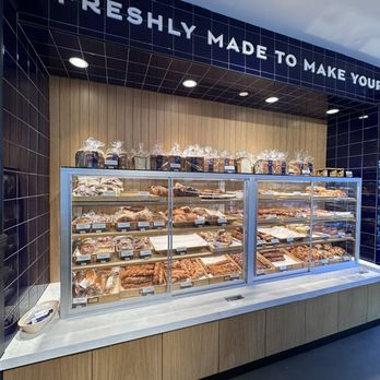 Paris Baguette - Bakeries Near Me - Monrovia, California Paris Baguette - Bakeries Near Me - Monrovia, California