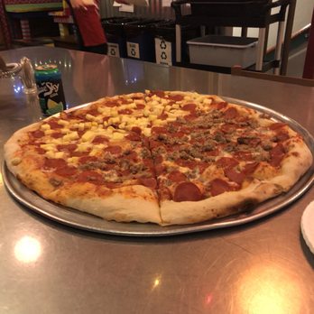 Messenger Pizza - Pizza Near Me - Nampa, Idaho
