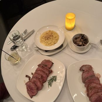 Murray's - Silver Butter Knife Steak for Two - Steakhouses Near Me - Minneapolis, Minnesota