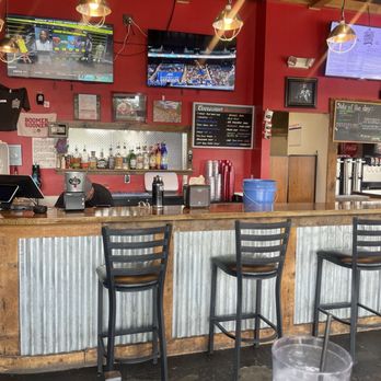 Rolling Smoke BBQ - Centennial - Bar - Barbeque Near Me - Centennial, Colorado