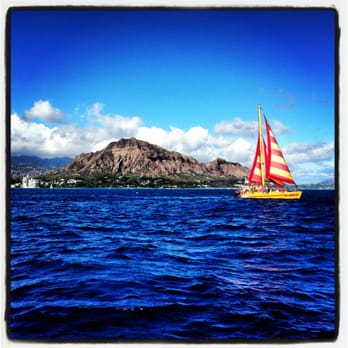 Maita'i Catamaran - Amazing view from the boat! - Boating Near Me - Honolulu, Hawaii