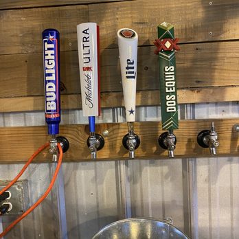 Upscale Saloon - Bars Near Me - Lockhart, Texas Upscale Saloon - Bars Near Me - Lockhart, Texas