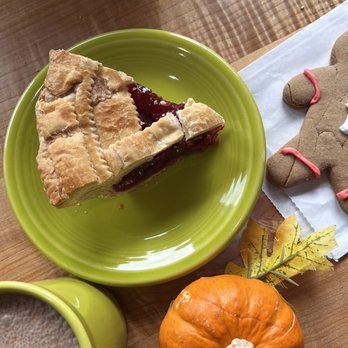 San Francisco Street Bakery - Pie - Bakeries Near Me - Olympia, Washington San Francisco Street Bakery - Pie - Bakeries Near Me - Olympia, Washington