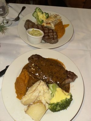 Anthony's Restaurant & Bistro by null