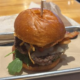 Caddilac Wagyu Burger !! Caddilac Wagyu Burger !!