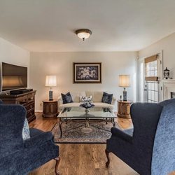 Seller's Advantage Home Staging