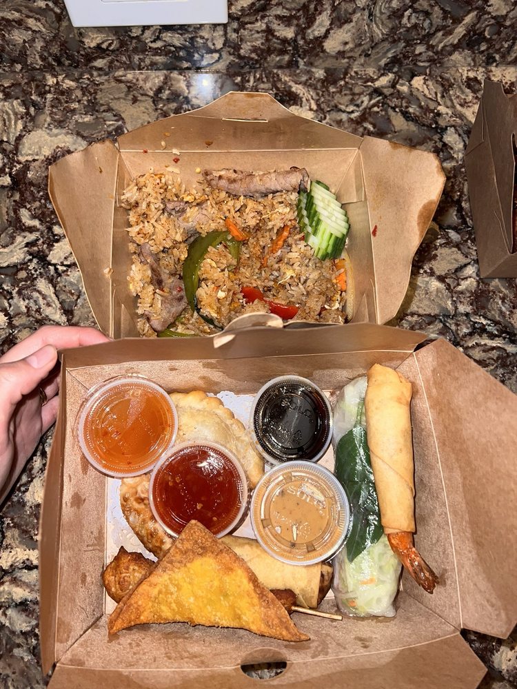 Thai Lan Xang Restaurant