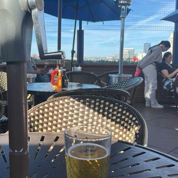 Spiro's Mediterranean Cuisine - Mediterranean Near Me - Coronado, California