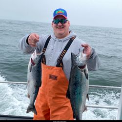 Rip Some Lips Guide Service - Rip Some Lips Guide Service out in the salt!