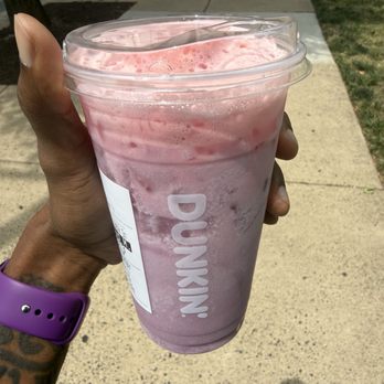 Dunkin' - Daydream Refresher - Donuts Near Me - Alexandria, Virginia Dunkin' - Daydream Refresher - Donuts Near Me - Alexandria, Virginia
