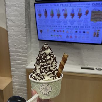 Taiyaki NYC - Desserts Near Me - New York, New York Taiyaki NYC - Desserts Near Me - New York, New York