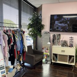 Thrift at the Warehouse