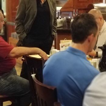 Rothberg & Federman, PC - Eric Rothberg speaking to the Delaware Valley Business Network business professionals in Feasterville. - Personal Injury Law Near Me - Bensalem, Pennsylvania