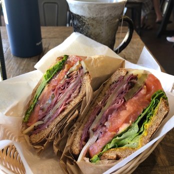 Maxfields - Hot pastrami Sandwich - Coffee & Tea Near Me - San Francisco, California Maxfields - Hot pastrami Sandwich - Coffee & Tea Near Me - San Francisco, California