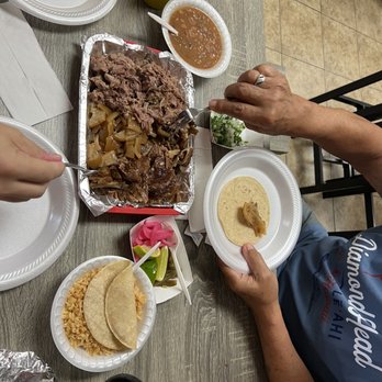 Mi Lindo Michoacan The Mexican Corral - 1 lb. of Carnitas Mix - Tacos Near Me - Phoenix, Arizona Mi Lindo Michoacan The Mexican Corral - 1 lb. of Carnitas Mix - Tacos Near Me - Phoenix, Arizona