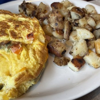 Red Truck Cafe - Breakfast & Brunch Near Me - Plano, Texas Red Truck Cafe - Breakfast & Brunch Near Me - Plano, Texas