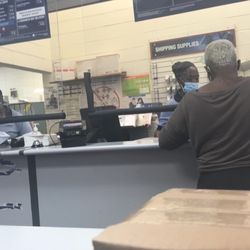 United States Post Office - Service counter