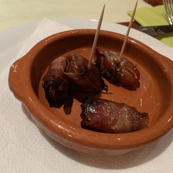 Finca - Datteln im Speckmantel - Spanish Near Me - Hanover, NI
