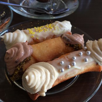 Vanderlust - Cannolis!!! - Bistros Near Me - Quezon City, NCR