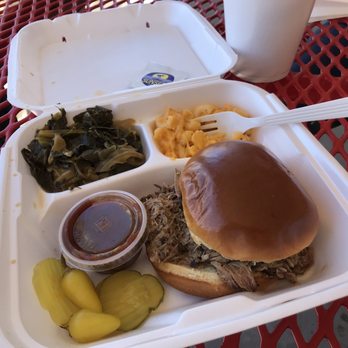 Big Daddy's BBQ - Pulled pork sandwich macaroni and cheese and collard greens - Barbeque Near Me - San Jacinto, California Big Daddy's BBQ - Pulled pork sandwich macaroni and cheese and collard greens - Barbeque Near Me - San Jacinto, California