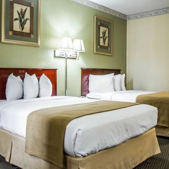 Quality Inn Airport Cruise Port 32 Photos 30 Reviews