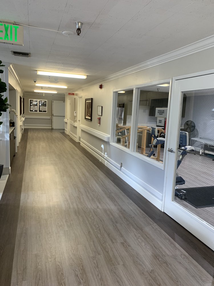 VINEYARDS HEALTHCARE CENTER Updated September 2024 16 Reviews 76