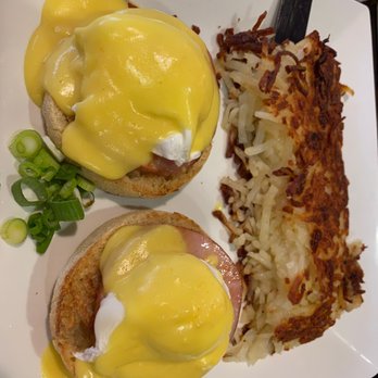 Eddie's Diner - Eggs Benedict - Breakfast & Brunch Near Me - Plano, Texas