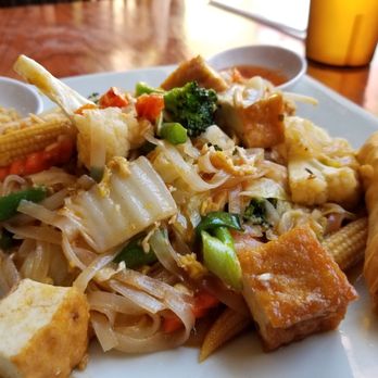 Rice By Mama 2 - Pad thai with veggies and tofu served medium hot - was mildly hot in my opinion but super tastey! $10 lunch special. - Gluten-Free Near Me - Ventura, California Rice By Mama 2 - Pad thai with veggies and tofu served medium hot - was mildly hot in my opinion but super tastey! $10 lunch special. - Gluten-Free Near Me - Ventura, California