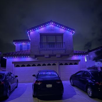 Modern Lightscapes - Front of the house - Lighting Fixtures & Equipment Near Me - Carlsbad, California Modern Lightscapes - Front of the house - Lighting Fixtures & Equipment Near Me - Carlsbad, California