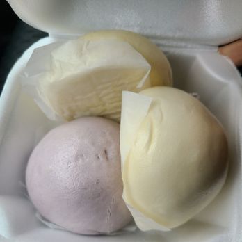 Ruyi Hand Pulled Noodle - Sweet buns - Chinese Near Me - Madison, Wisconsin Ruyi Hand Pulled Noodle - Sweet buns - Chinese Near Me - Madison, Wisconsin