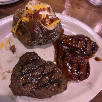 Texas Roadhouse - Barbeque Near Me - Rialto, California Texas Roadhouse - Barbeque Near Me - Rialto, California