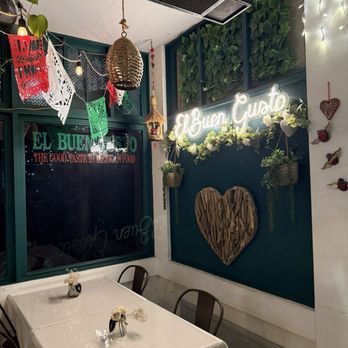 El Buen Gusto - Mexican Near Me - Whittier, California