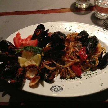 Birraria La Corte - Seafood pasta - Italian Near Me - Venezia, VE Birraria La Corte - Seafood pasta - Italian Near Me - Venezia, VE