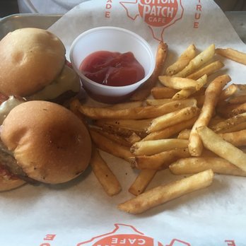 Cotton Patch Cafe - Delicious Meatloaf sliders but I wish there were 3! - American Near Me - Granbury, Texas
