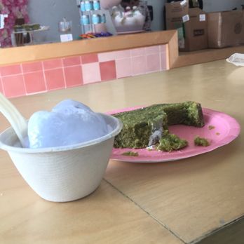 Dasher & Crank - Ube ice cream with Matcha pound cake - Ice Cream & Frozen Yogurt Near Me - Miami, Florida Dasher & Crank - Ube ice cream with Matcha pound cake - Ice Cream & Frozen Yogurt Near Me - Miami, Florida