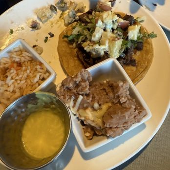 Carbon - Mexican Near Me - Chicago, Illinois